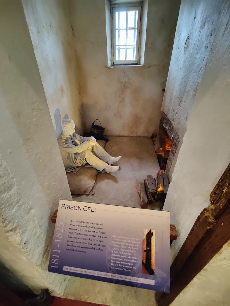 Infamous Inmates and Daring Escapes