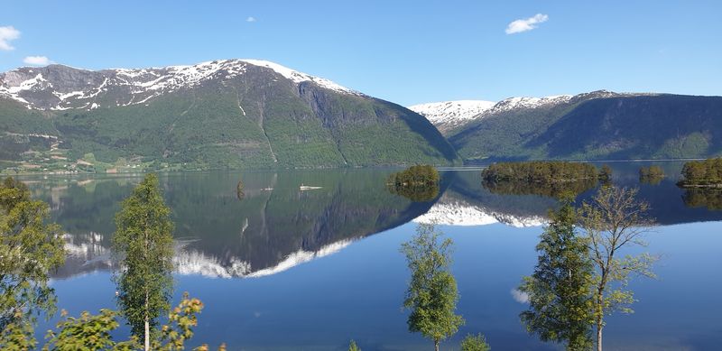 Lake Hornindalsvatnet, Norway