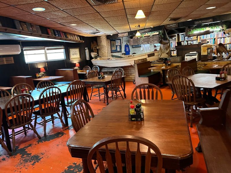 Old Florida Atmosphere