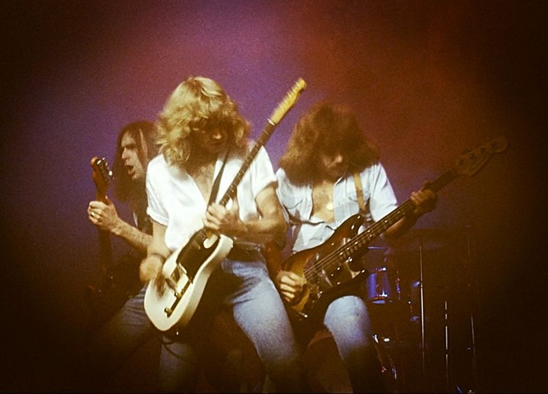 “Caroline” – Status Quo