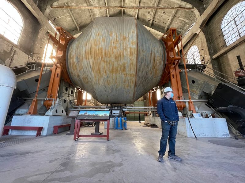 The Tour Guides: The Real Heart of the Experience