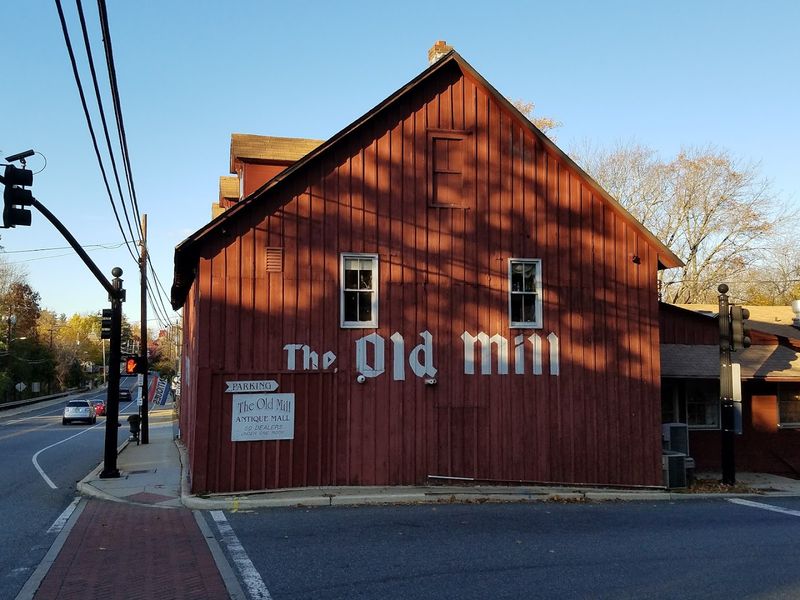 Old Mill Antique Mall, Mullica Hill