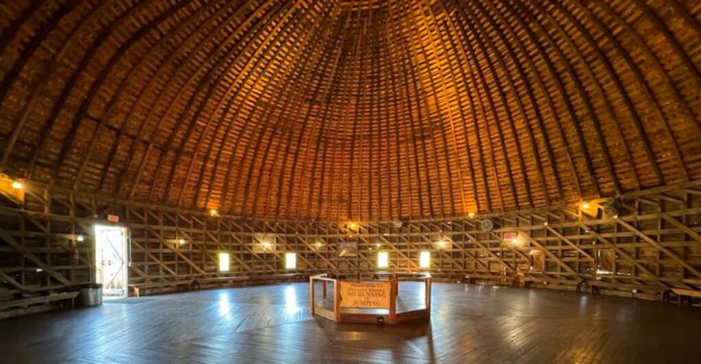 Hidden Along Route 66 in Oklahoma Is a Barn That’s Completely Round