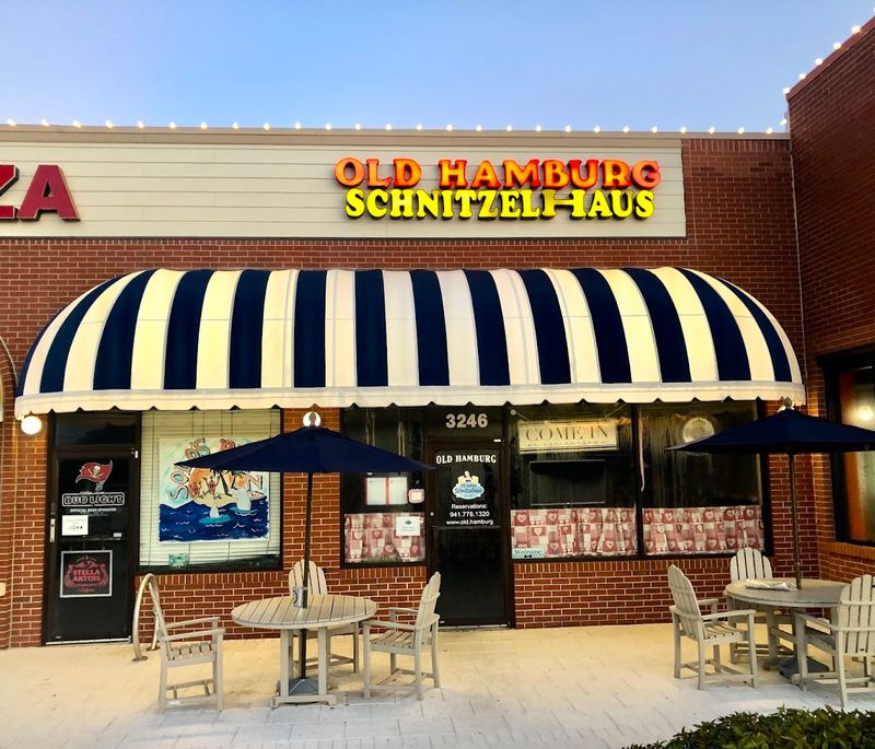 Old Hamburg Schnitzelhaus - Holmes Beach