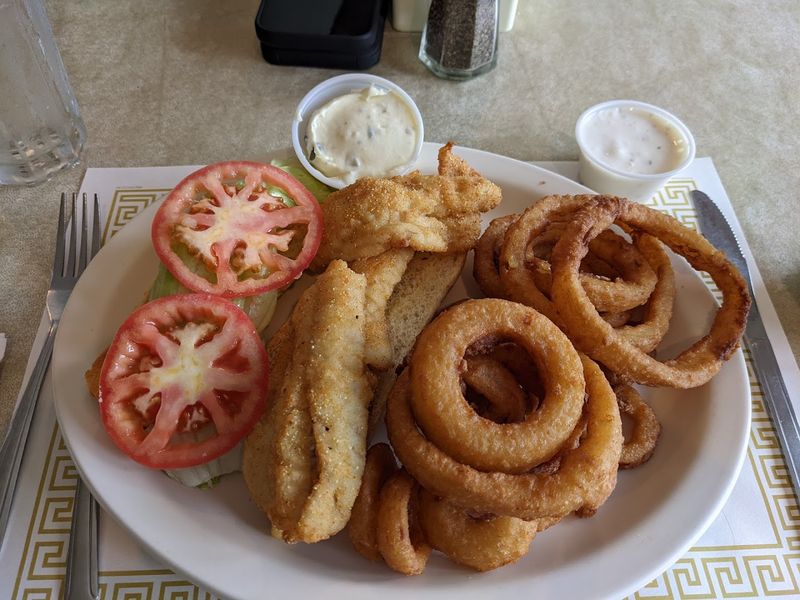 Ordering Off the Menu Is Just as Rewarding as the Buffet