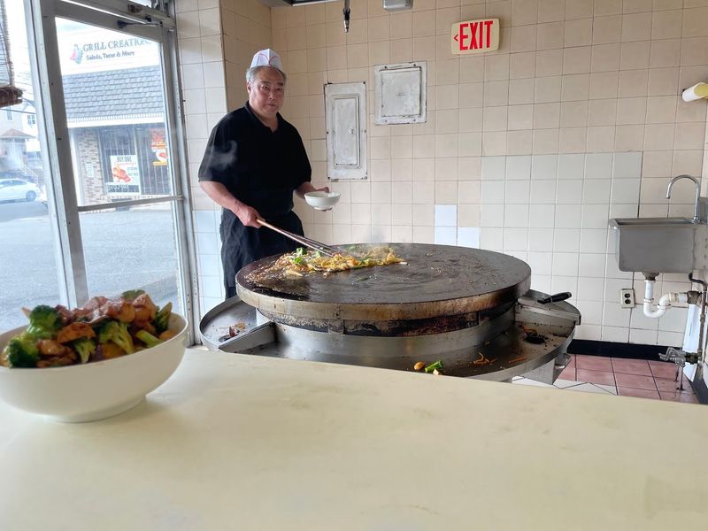 The Round Grill That Runs the Show