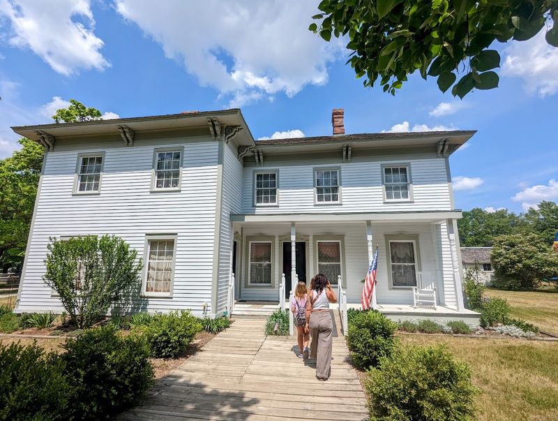 Practical Tips for Planning Your Visit Right