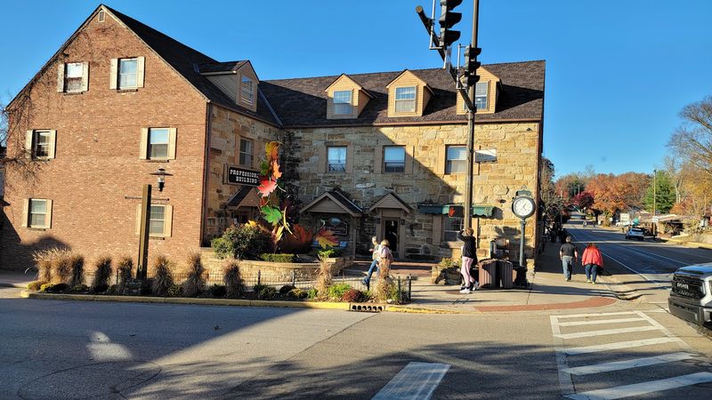 Indiana: Nashville, Nashville