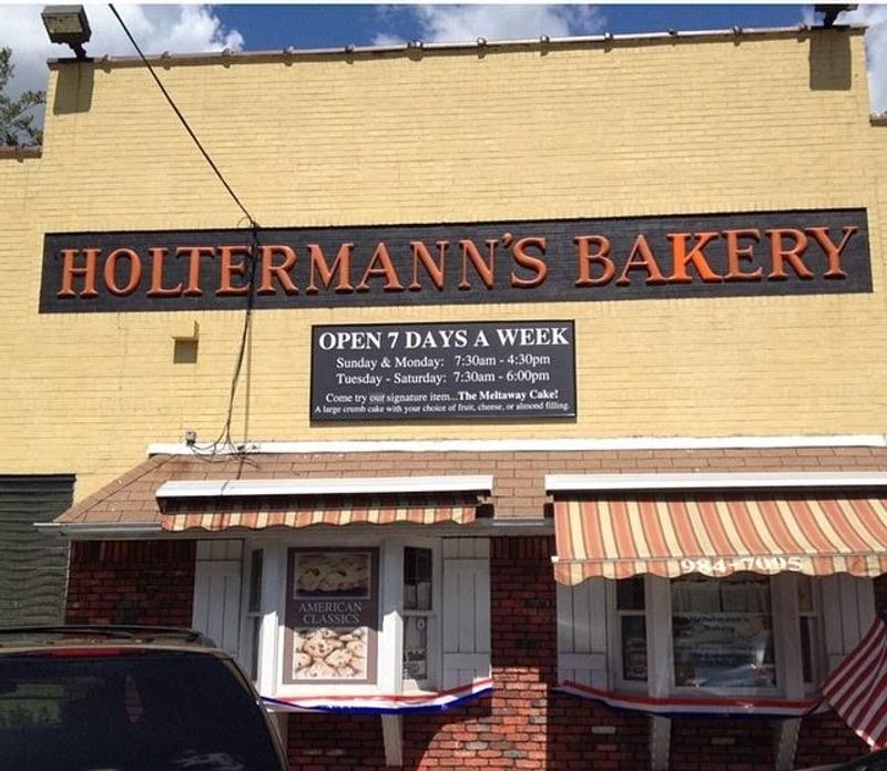 Holtermann's Bakery – Staten Island, NY (Since 1878)