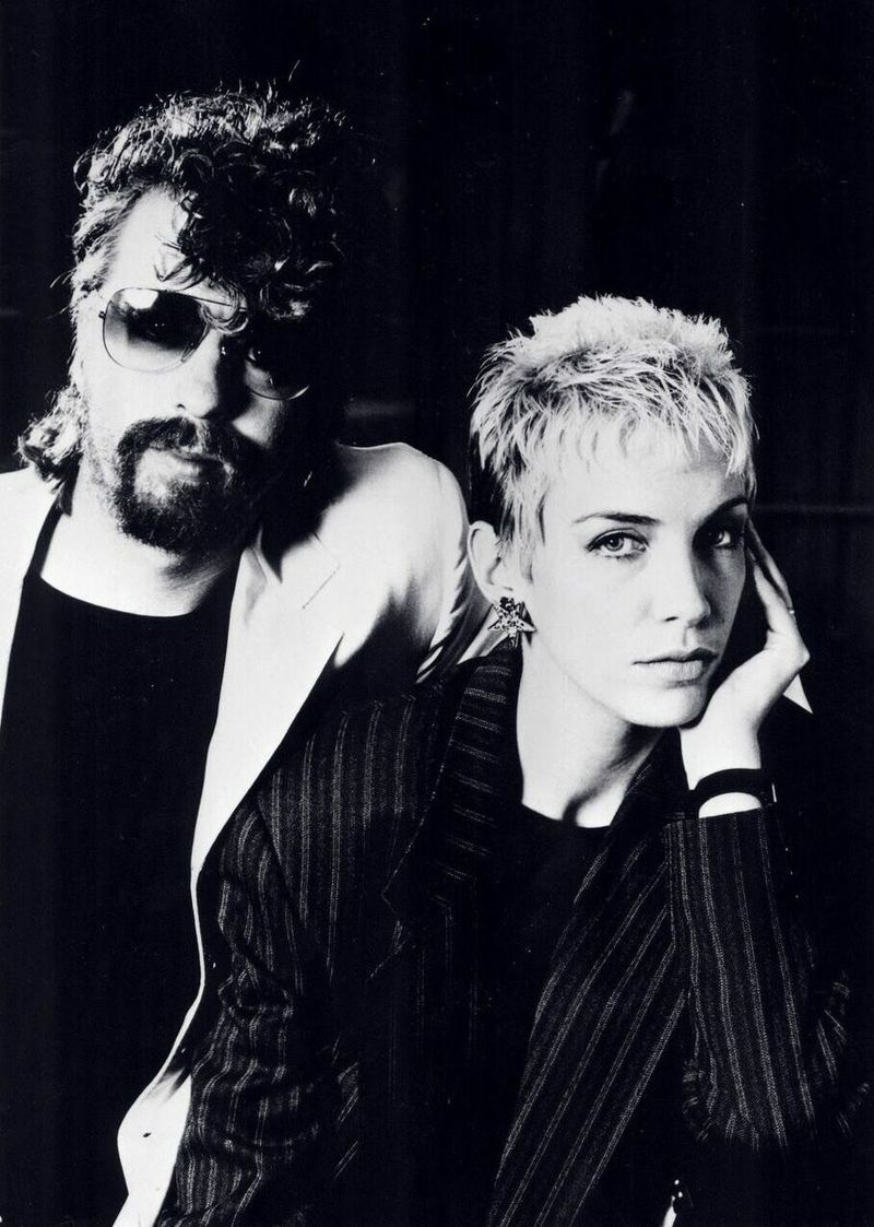 Sweet Dreams (Are Made of This) - Eurythmics