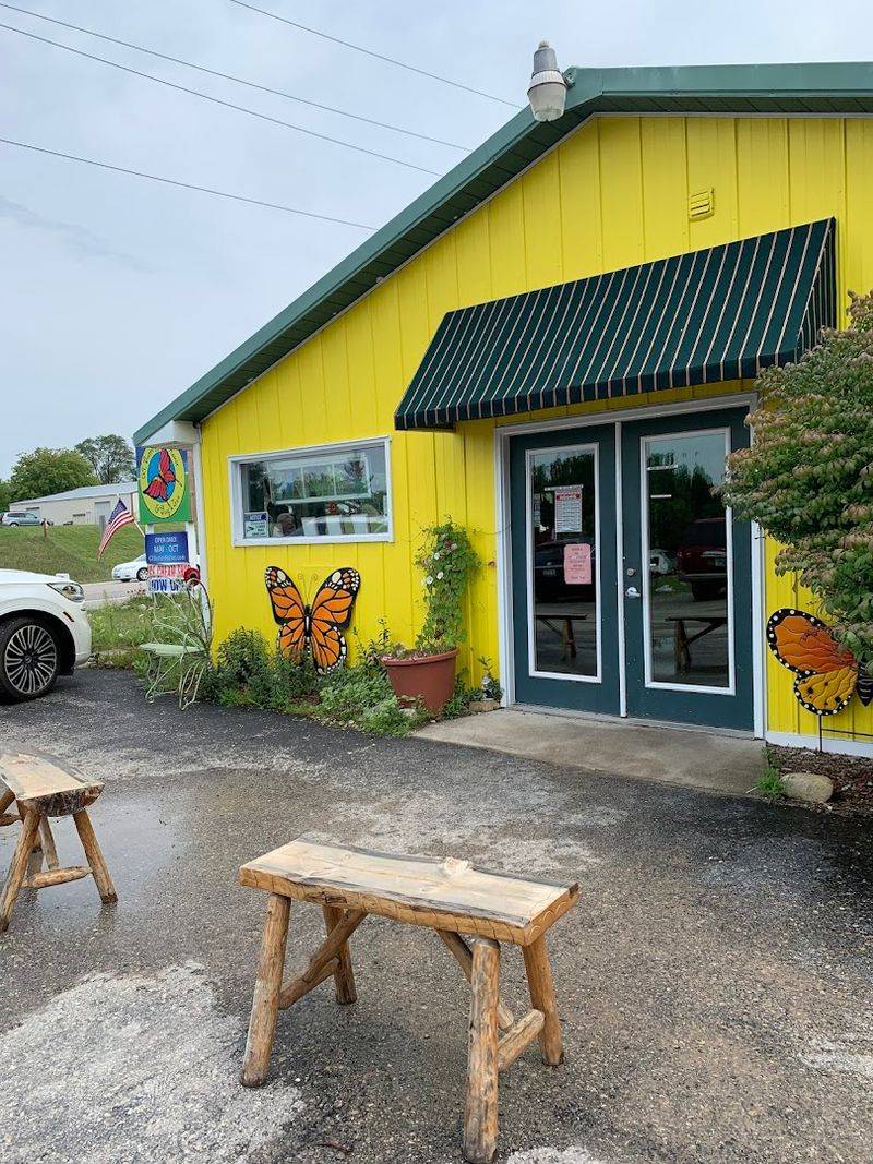 A warm welcome on M-72