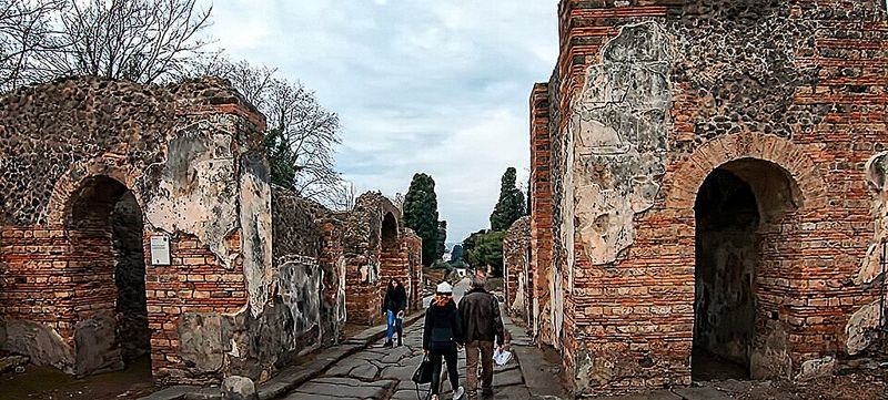 Pompeii and Herculaneum: Frozen in Time by a Volcano