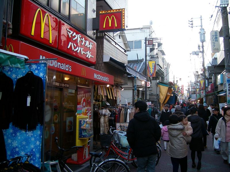 Sunamachi Ginza: A Food-Snacking Shotengai Where Locals Actually Shop