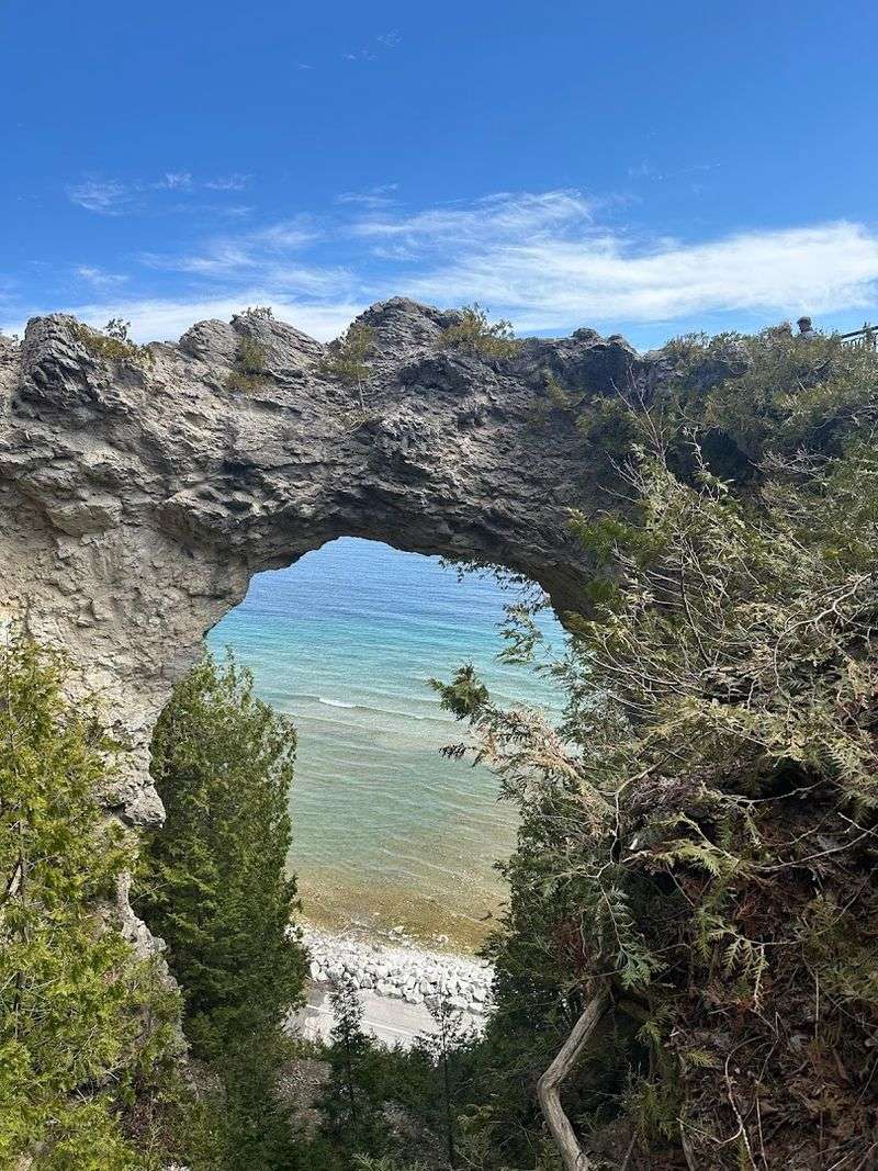 Mackinac Island, Michigan - Victorian Time Capsule With Horse-Drawn Drama