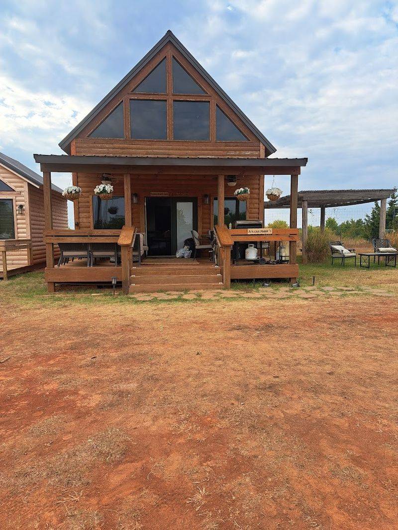 The Cabins and Huts: Other Overnight Options