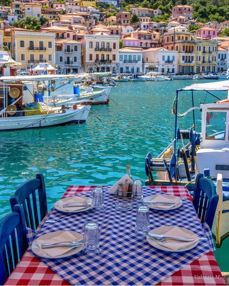 The Flaming Cheese Saganaki That Everyone Talks About