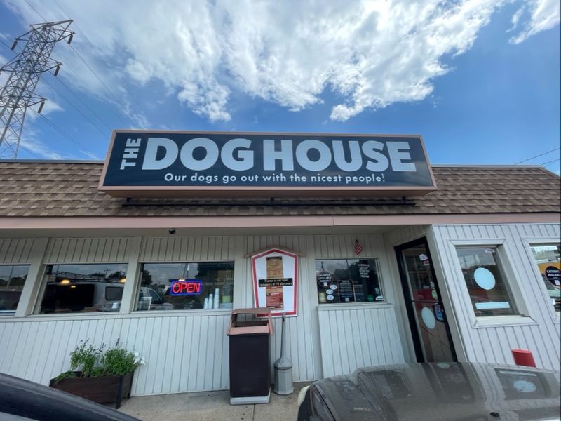 The Dog House – New Castle, Delaware