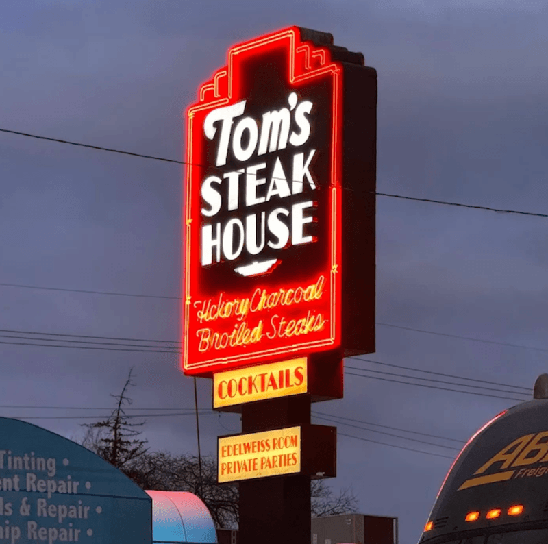 Tom’s Steak House – Melrose Park, IL (1952)