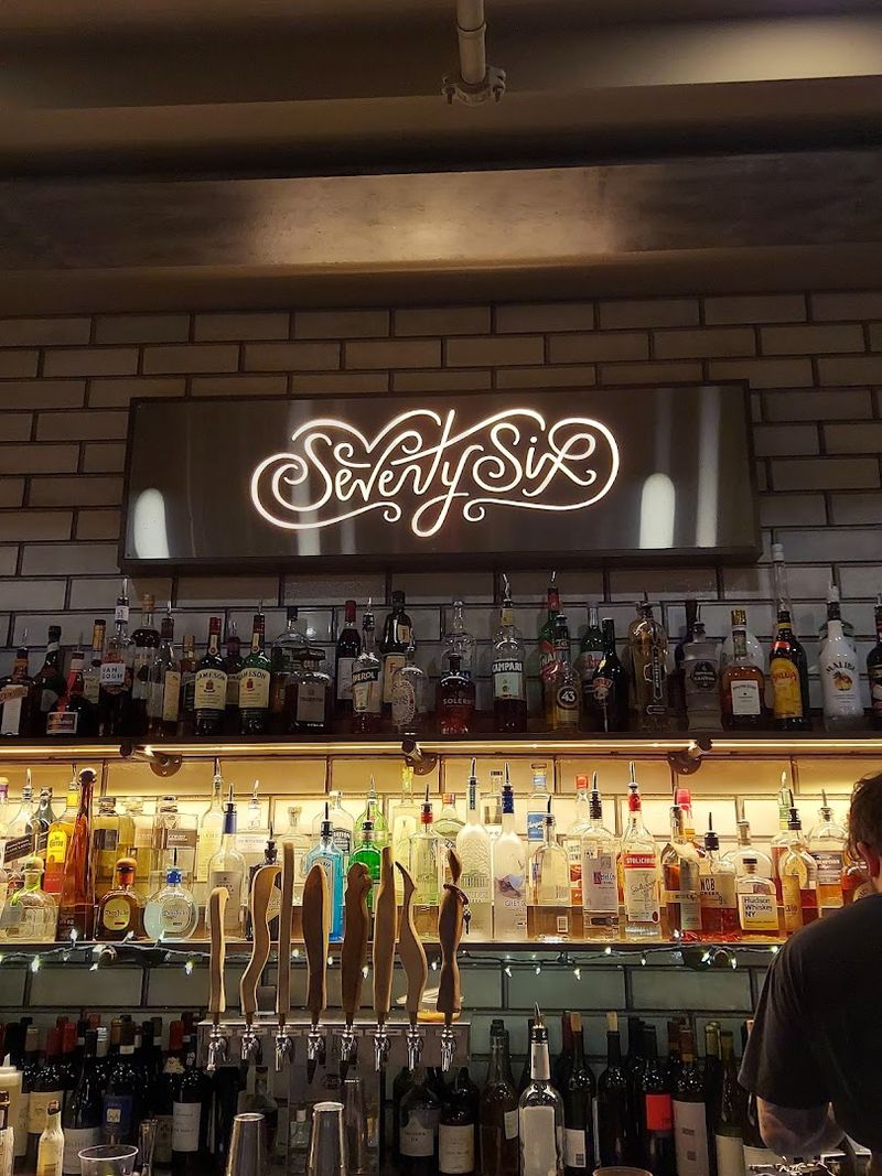 Service that usually reads the room well