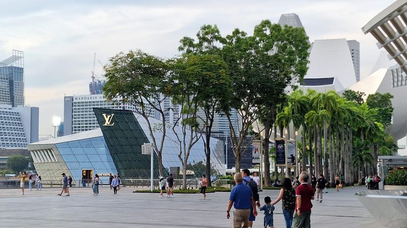 Singapore - English Is the Country's Everyday Connector