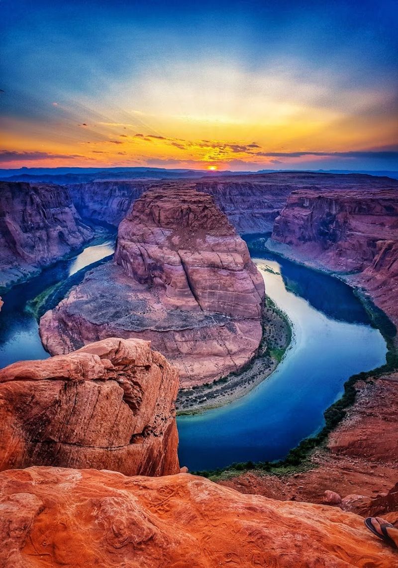 Horseshoe Bend Overlook - Glen Canyon National Recreation Area, Arizona, USA