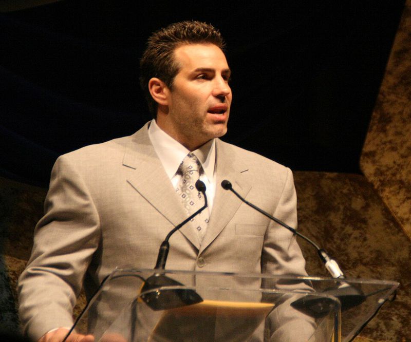 Kurt Warner: From Stocking Shelves to Super Bowl Legend
