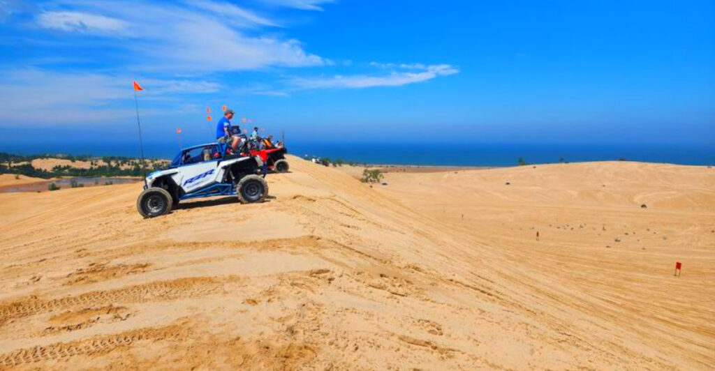 Michigan Is Home to Massive Sand Dunes That Feel Like the Sahara