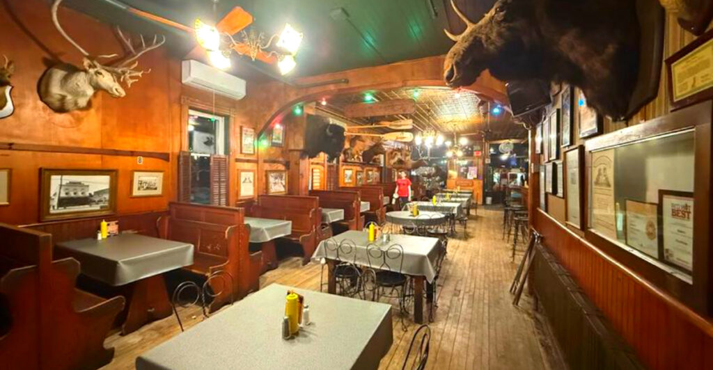 Michigan’s Oldest Continuously Operating Tavern Still Draws Crowds in Traverse City