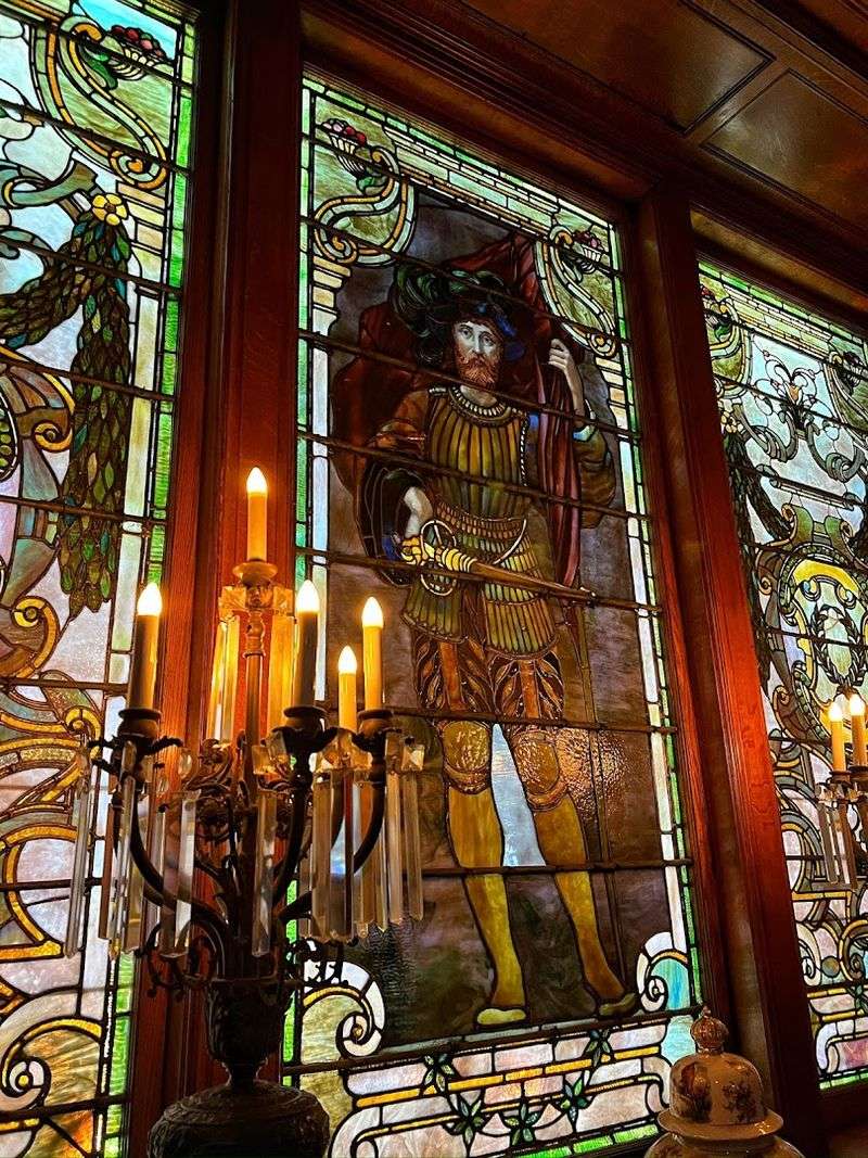 Small details worth noticing