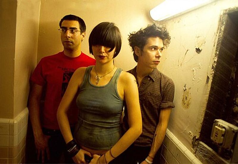 Yeah Yeah Yeahs - Maps (2003)
