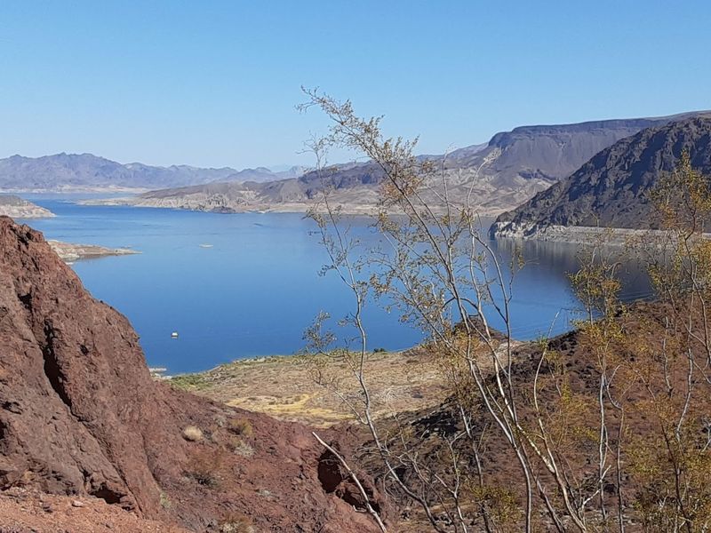 Nevada - River Mountains Loop Trail