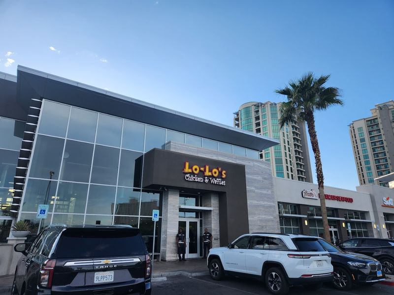 Nevada: Lo-Lo’s Chicken & Waffles, Las Vegas