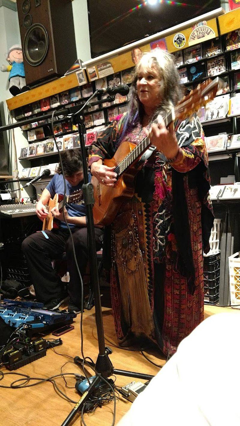 A Spot That Keeps Independent Music Alive