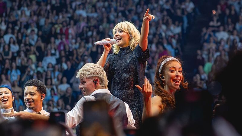 Sabrina Carpenter: The Sitcom Era Ended. The Chart Era Began.