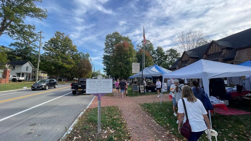 Appleumpkin Festival