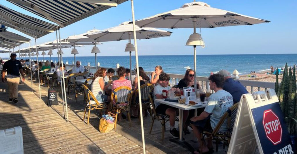 Out on a Florida Pier, This Restaurant Serves a Menu You Won’t Expect