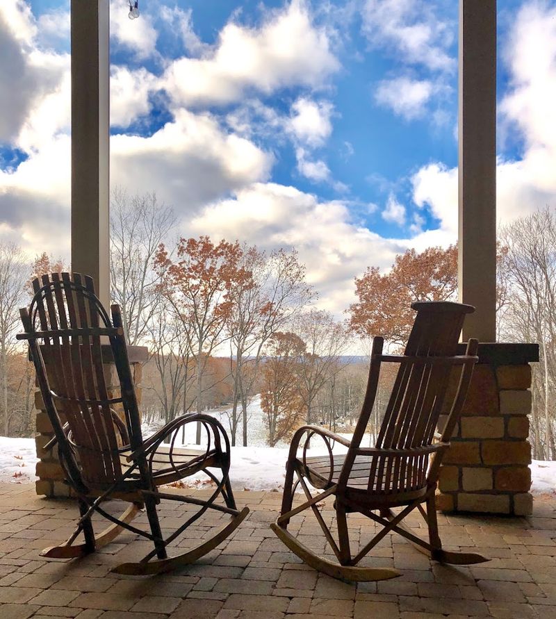 The Sauna and Outdoor Spaces That Make Downtime Feel Like Part of the Experience