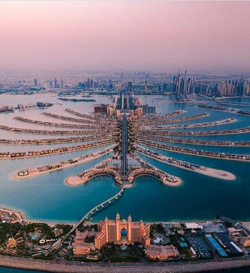 Palm Jumeirah — Dubai, United Arab Emirates