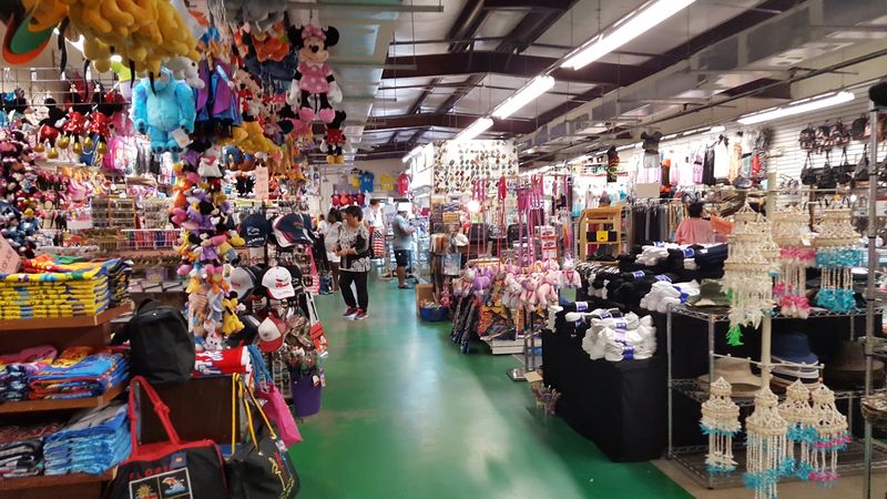 Main Gate Flea Market – Kissimmee