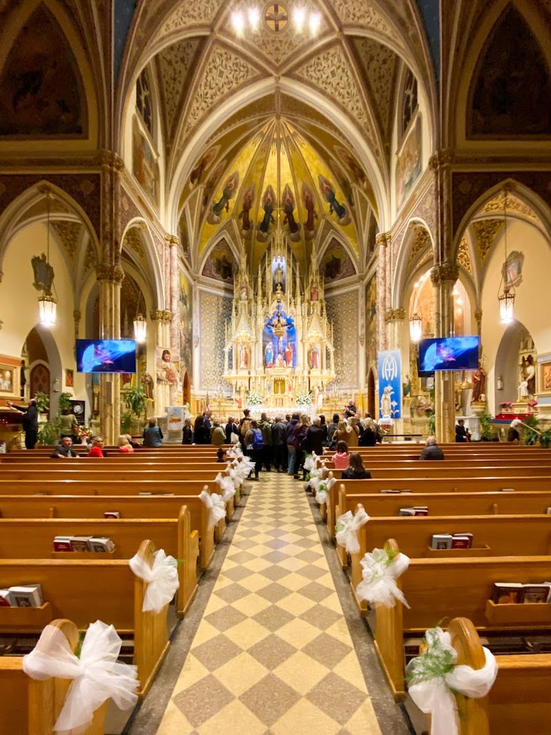 Visit St. Stanislaus Kostka Parish