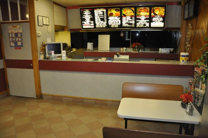 Grab Homemade Comfort Food From Chefski Dymski