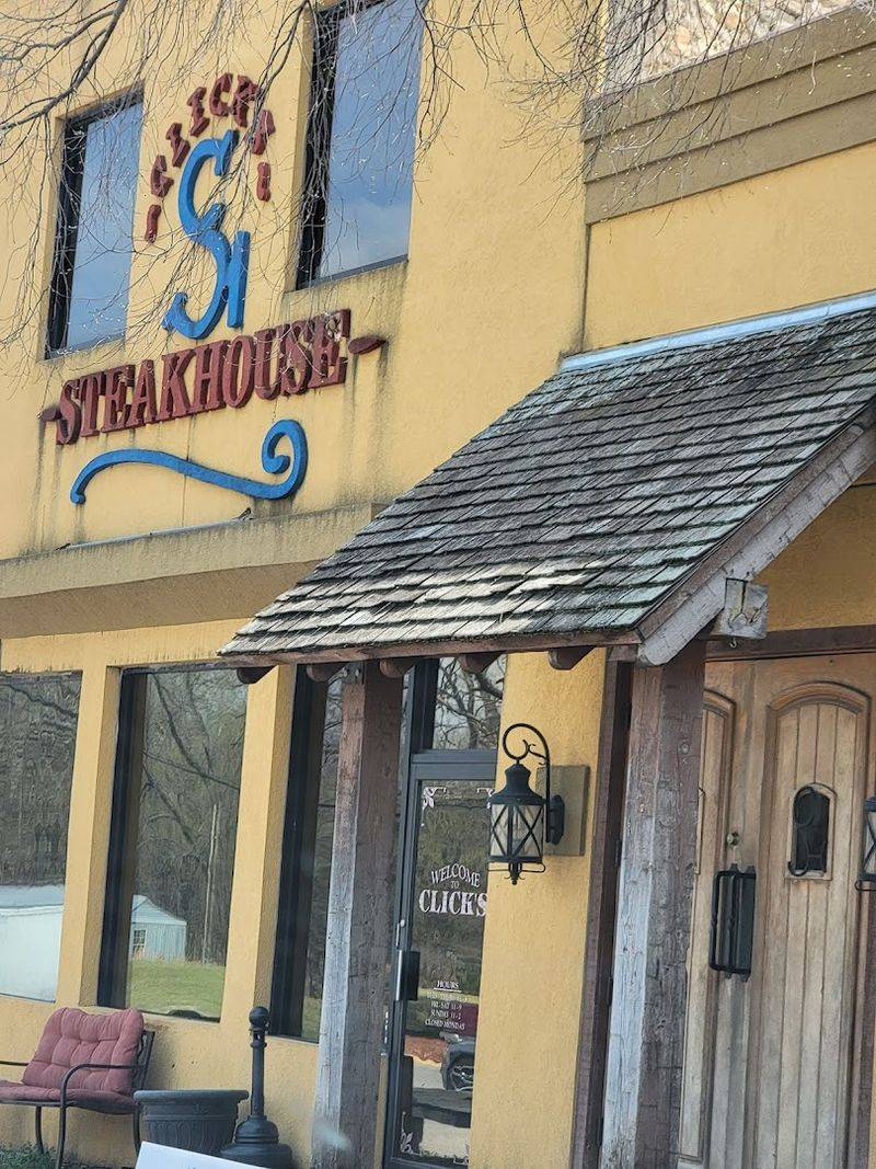Planning Your Visit to Click's Steakhouse