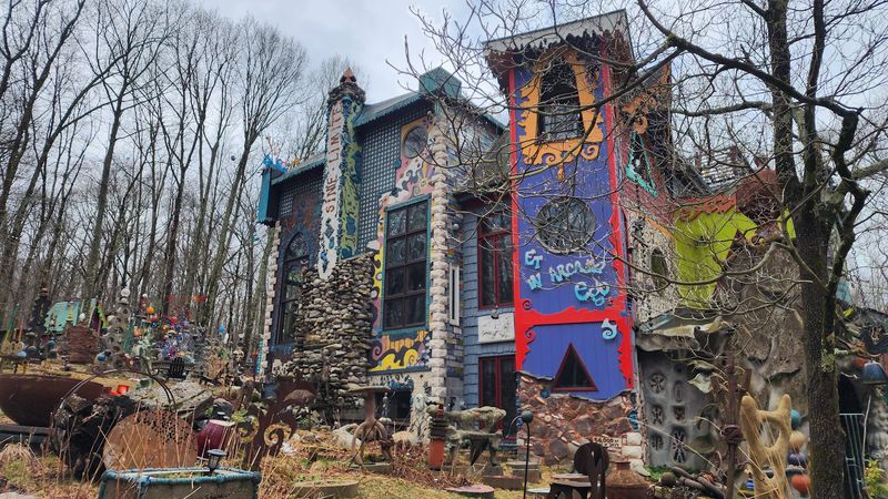 Why Photos Never Tell the Full Story