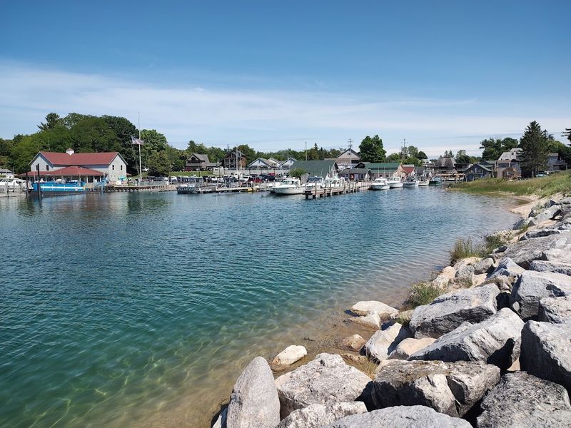 Van's Beach and the Quiet Stretch of Lakeshore Nearby