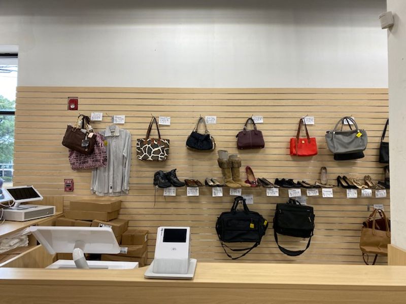 The Designer Bag Counter and What to Know Before You Look