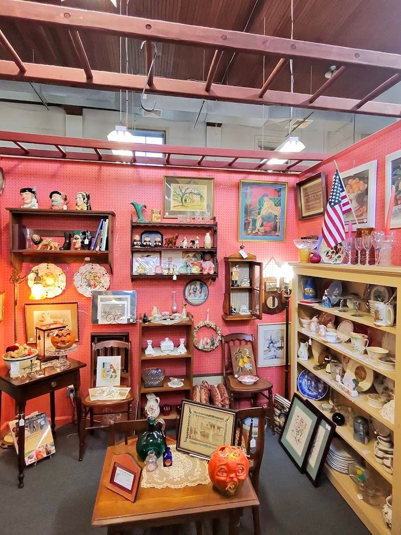 Vintage Postcards and Paper Ephemera Worth Hunting