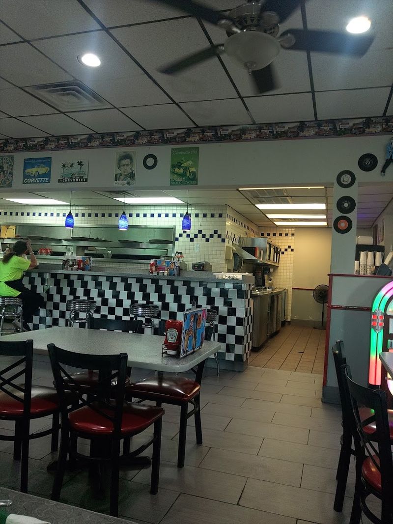 Truck Parking and Road Trip Convenience