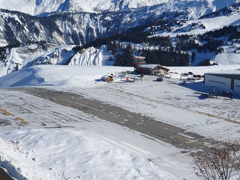 Courchevel Altiport — France