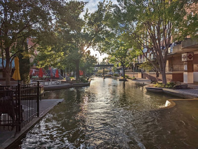 Best Times to Visit the Bricktown Canal