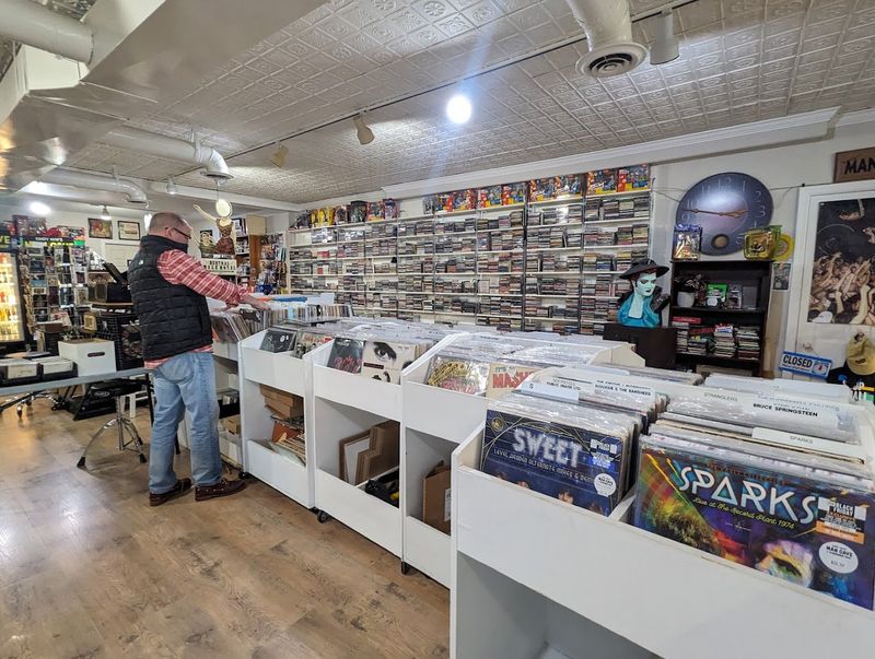 Buying, Selling, and Trading Records the Right Way